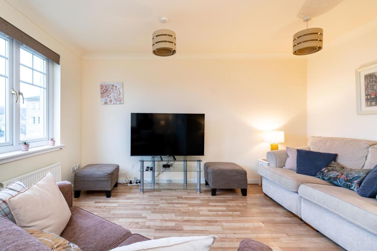 4 Bedroom Townhouse In Stirling Eksteriør bilde